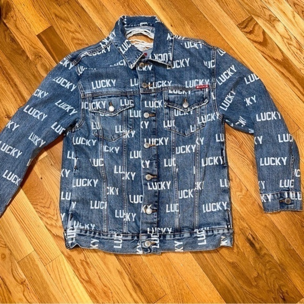 Lucky Brand Totally Boyfriend Trucker Denim Jacket Womens All Over Print Size Sm
